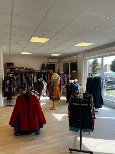 Vestiaire solidaire Vestiaire solidaire